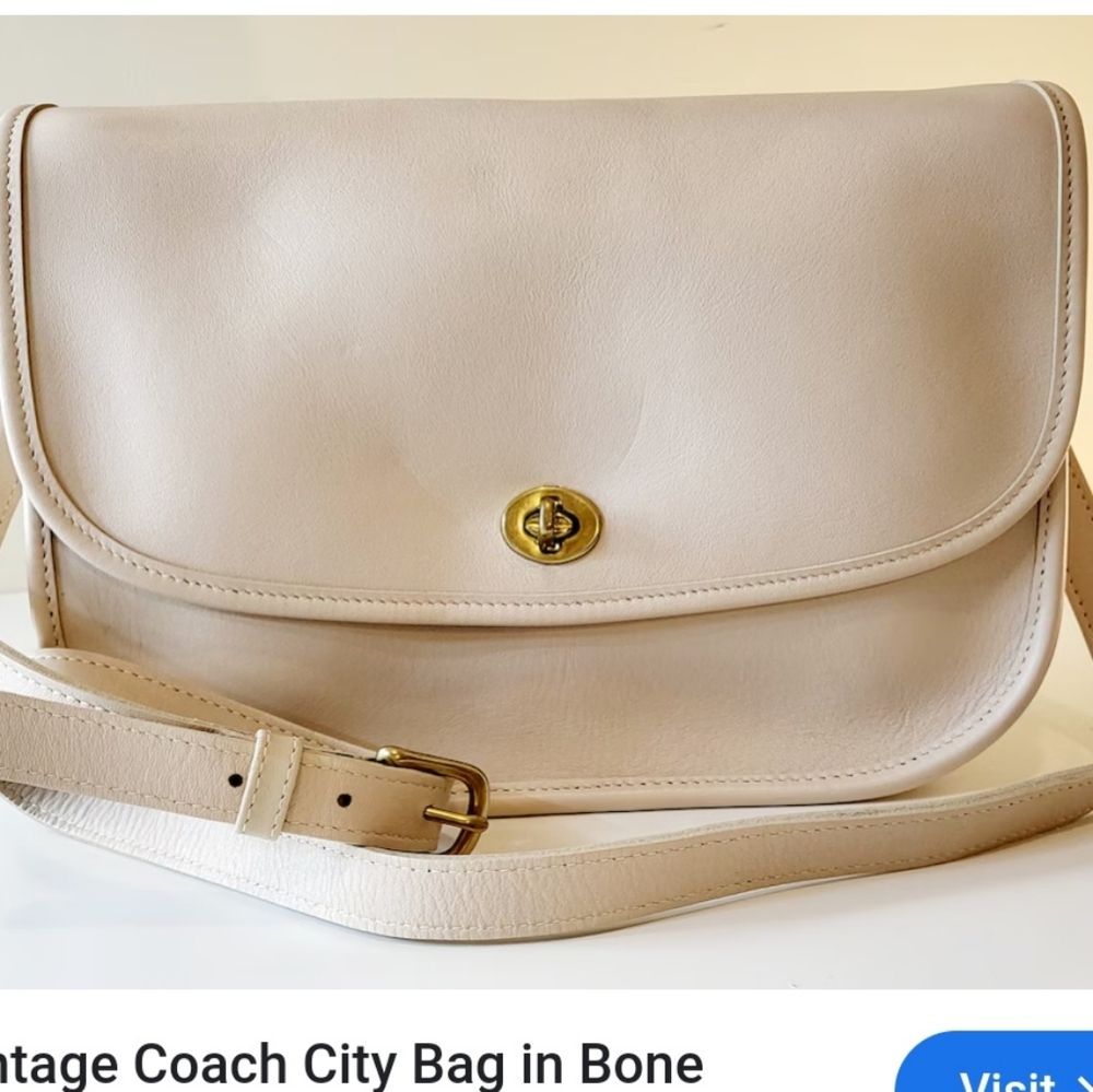 Vintage coach legacy  crossbody leather bag